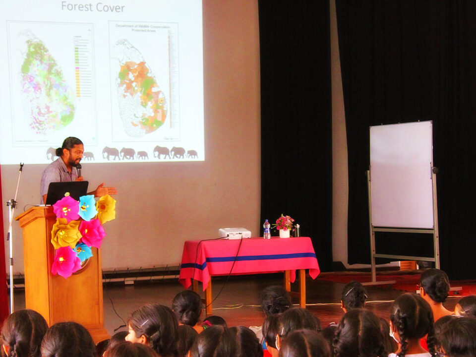 Environment day Alora 23 Sirimavo Bandaranaike Vidyalaya